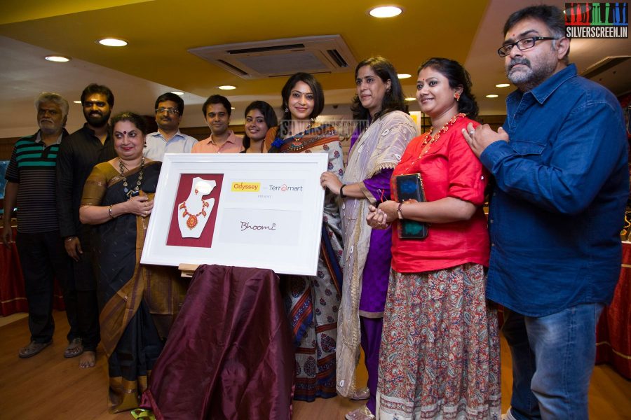 Anchor Ramya and Singer Srilekha Parthasarathy at Terrocota Jewellery Inauguration Photos