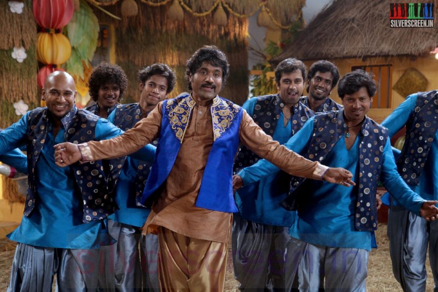 Actor Paarthi in Vingyani Movie Stills
