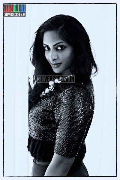 Actress Sriya Reddy Photos from her Exclusive Photoshoot with Silverscreen.in