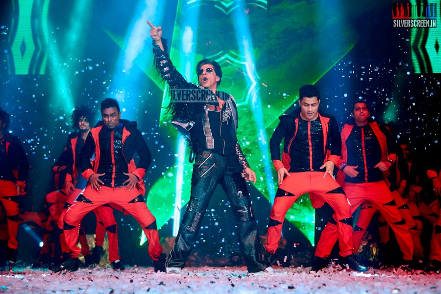 Actor Shahrukh Khan in Happy New Year Slam Finale in London Stills
