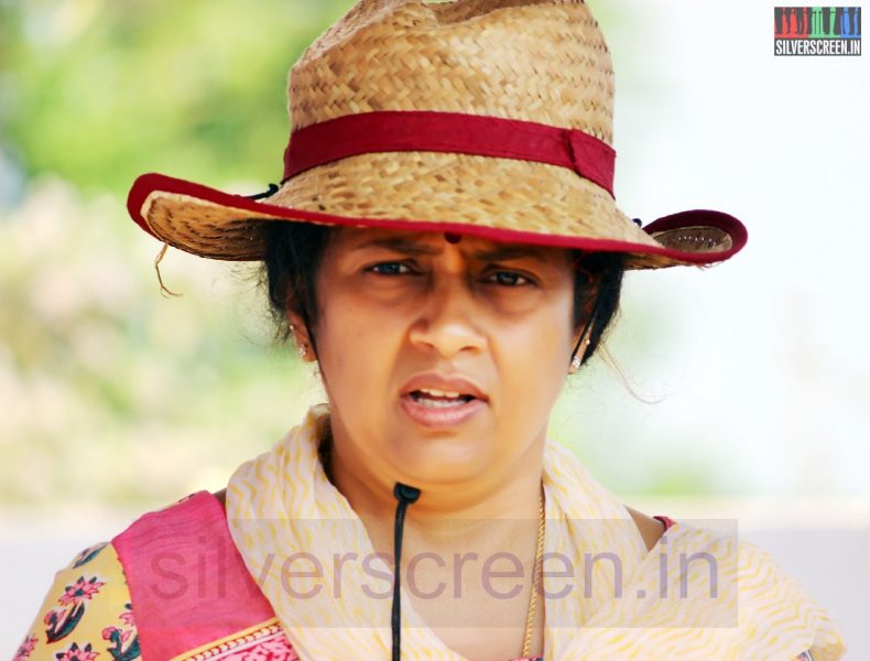 Director Lakshmy Ramakrishnan in Nerungi Vaa Muthamidathe Movie Working Stills