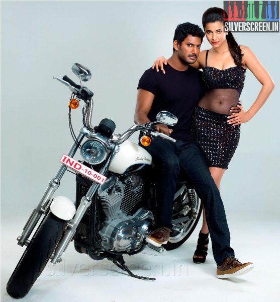Actor Vishal and Shruthi Hassan in Poojai Movie Publicity Stills