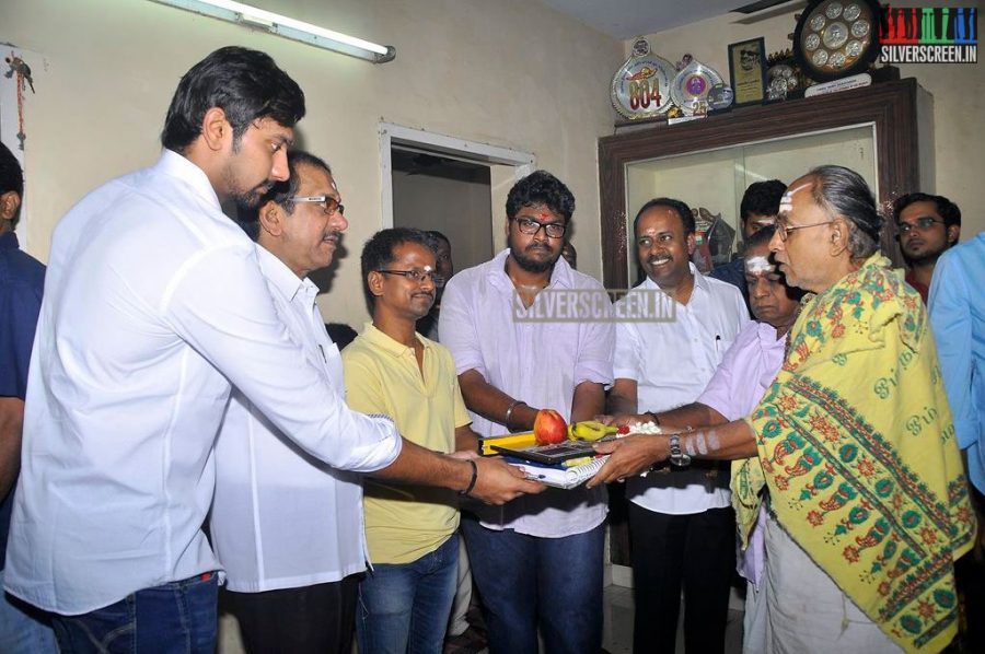 Demonte Colony Movie Launch Stills