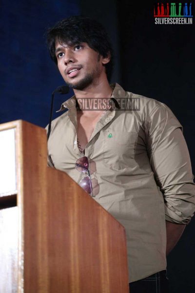 Pongi Ezhu Manohara Press Meet