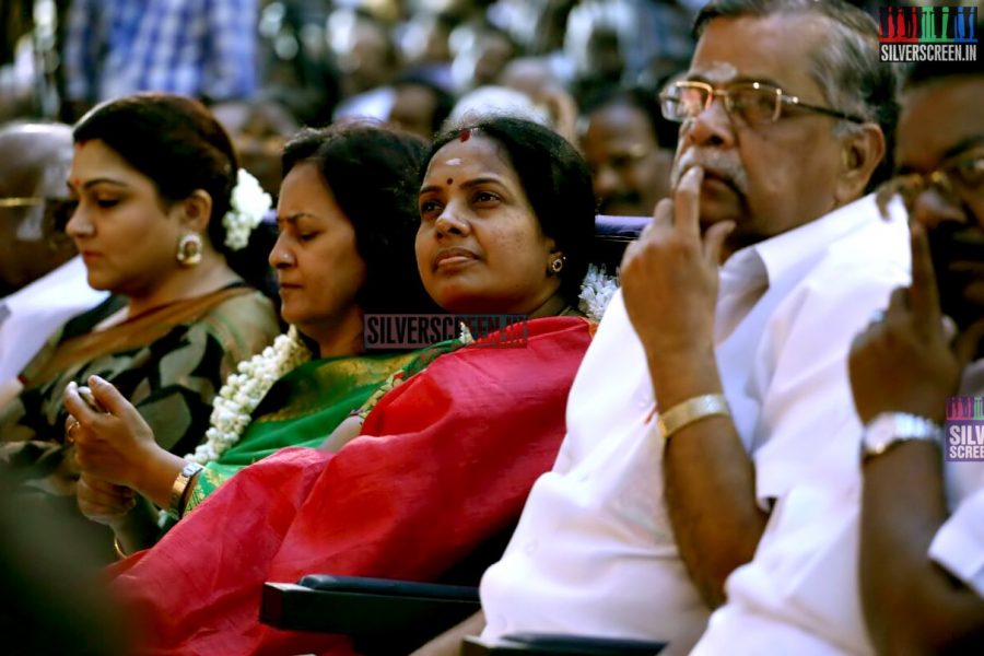 Vairamuthu Felicitates MP Tarun Vijay