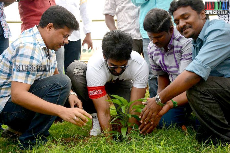 Actor Aadhi Joins Clean India Campaign Photos