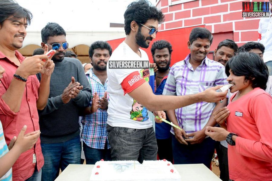 Actor Aadhi Joins Clean India Campaign Photos