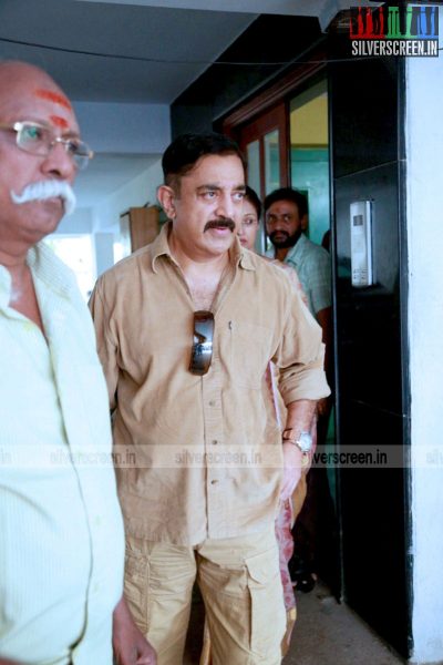 actor-kamal-hassan-pays-homage-to-k-balachander-photos-002.jpg