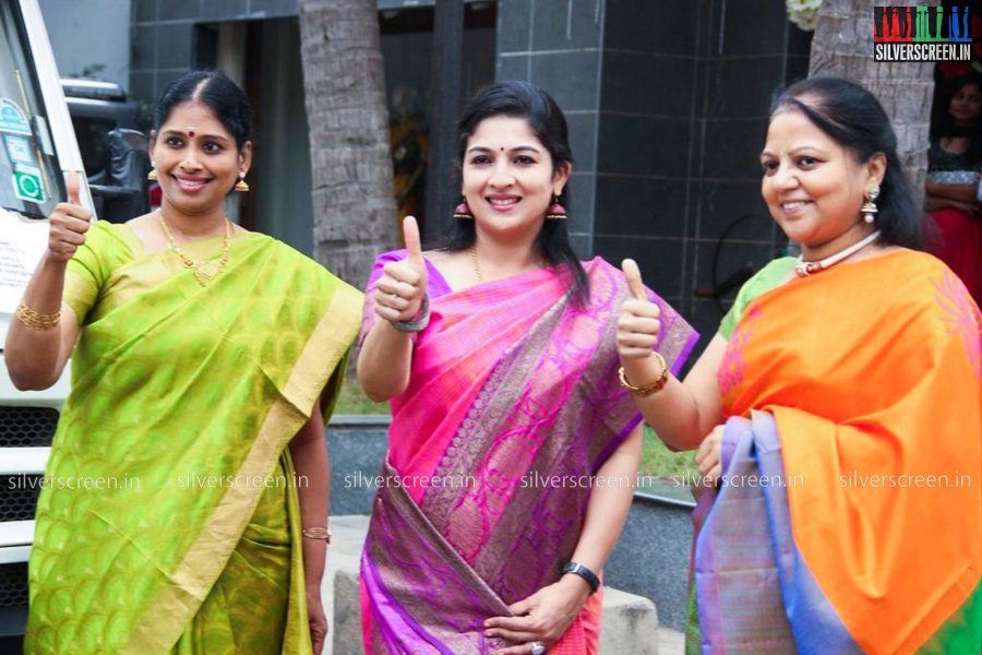 Singers Promote Carnatic Music Season Photos