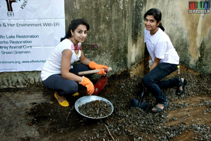 Actress Trisha Volunteers for Swachh Bharat Stills