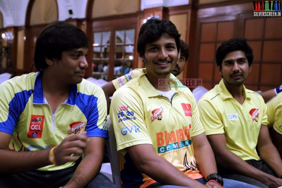 actor-jiiva-ccl-5-chennai-rhinos-press-meet-photos-030.jpg