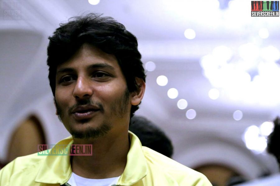 actor-jiiva-ccl-5-chennai-rhinos-press-meet-photos-035.jpg