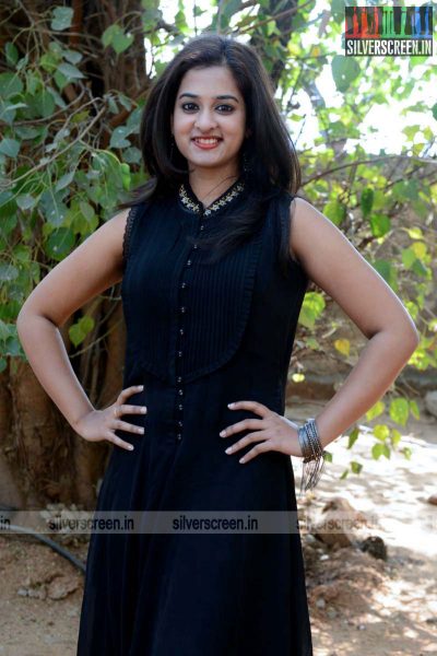 actress-nanditha-raj-krishnamma-kalipindi-iddarini-press-meet-photos-032.jpg