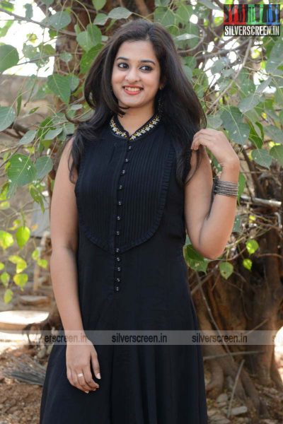 actress-nanditha-raj-krishnamma-kalipindi-iddarini-press-meet-photos-038.jpg