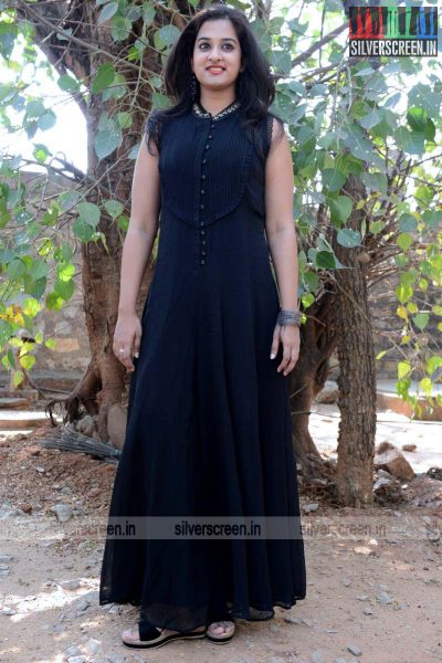 actress-nanditha-raj-krishnamma-kalipindi-iddarini-press-meet-photos-070.jpg