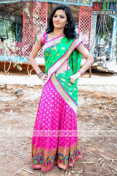 actress-poojitha-photos-045.jpg