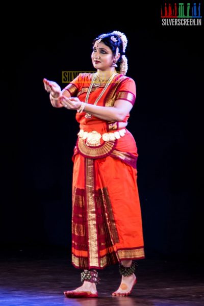 actress-sukanya-dance-recital-hq-photos-012.jpg