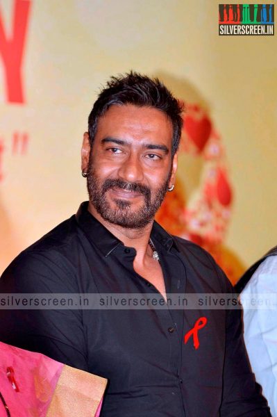 ajay-devgan-at-national-youth-day-photos-004.jpg