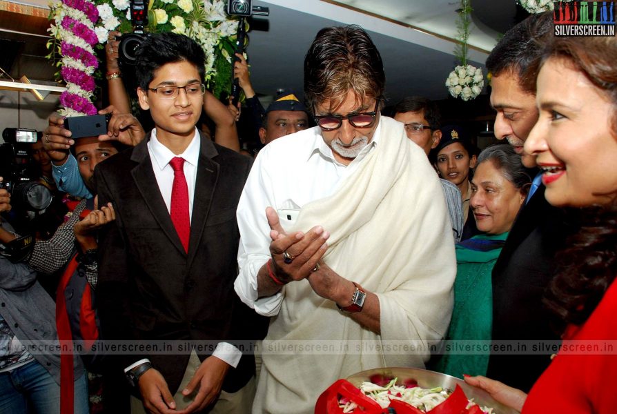 amitabh-bachchan-launches-eye-care-center-photos-029.jpg