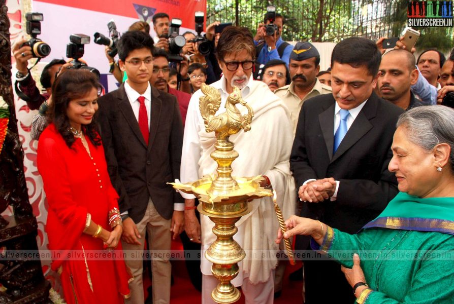 amitabh-bachchan-launches-eye-care-center-photos-031.jpg