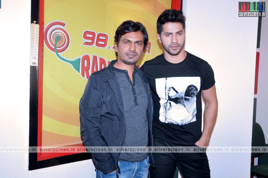 badlapur-promotional-event-photos-010.jpg