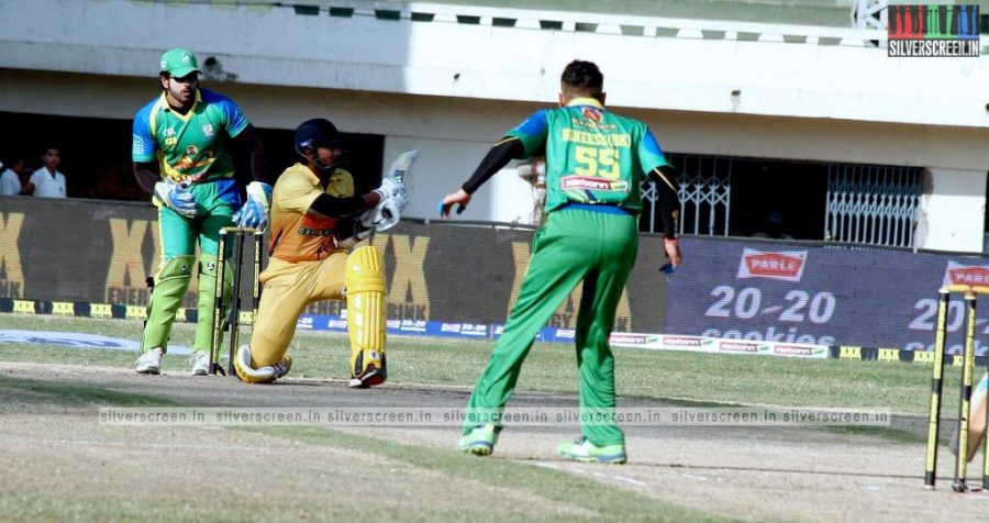 ccl-5-chennai-rhinos-vs-kerala-strikers-match-photos-021.jpg