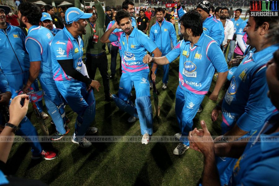 ccl-5-mumbai-heroes-vs-kerala-strikers-match-photos-072.jpg