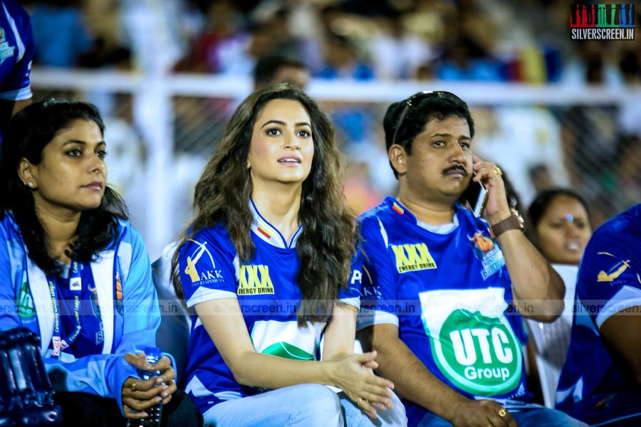 ccl5-mumbai-heroes-vs-veer-marathas-match-photos-145.jpg