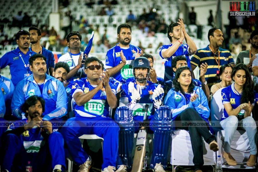 ccl5-mumbai-heroes-vs-veer-marathas-match-photos-155.jpg