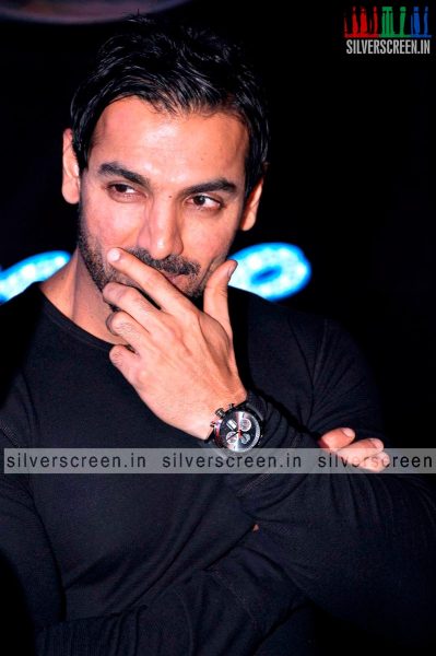 john-abraham-yamaha-fascino-calendar-launch-photos-021.jpg