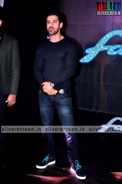 john-abraham-yamaha-fascino-calendar-launch-photos-025.jpg