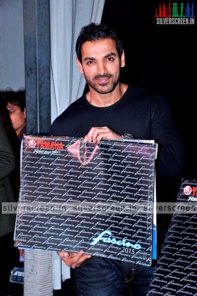 john-abraham-yamaha-fascino-calendar-launch-photos-026.jpg