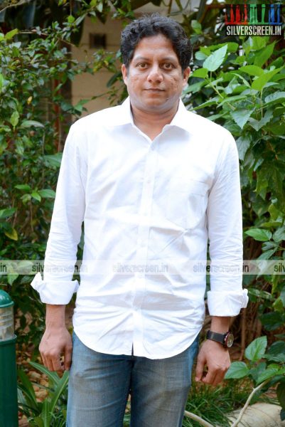 Actor Bagavathi Perumal at Naalu Policeum Nalla Irundha Oorum Audio Launch