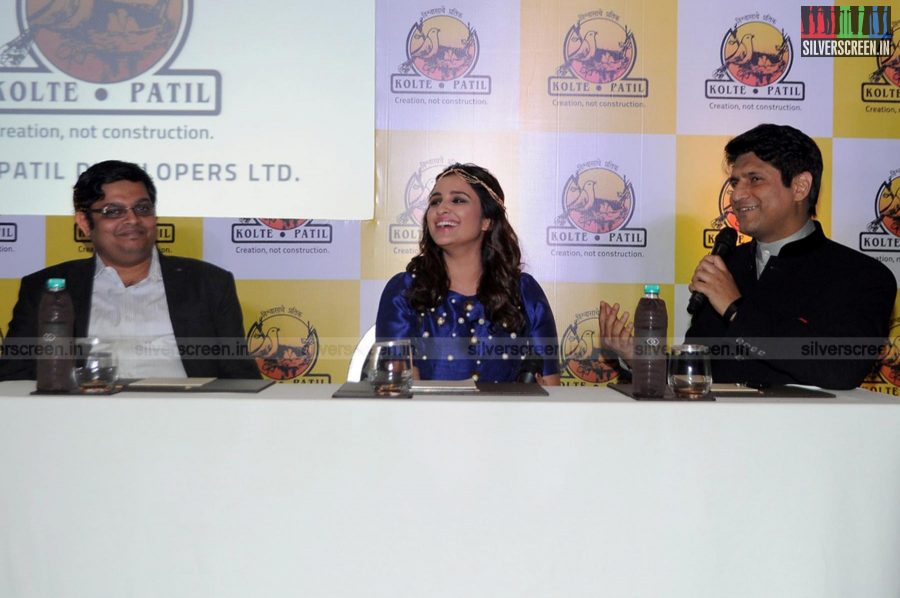 parineeti-chopra-launches-kdpl-mobile-app-photos-002.jpg