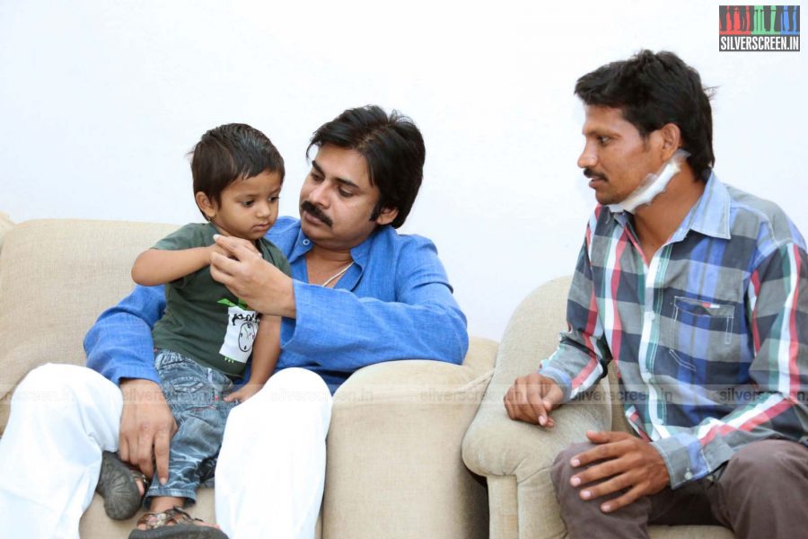 pawan-kalyan-meets-his-fan-sreenivas-photos-014.jpg