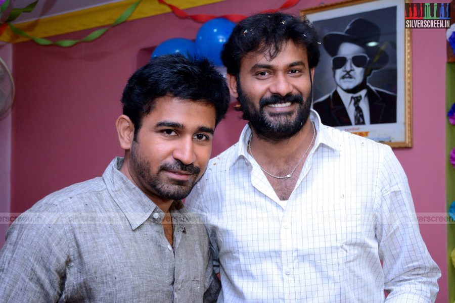 vijay-antony-launches-dna-studios-010.jpg