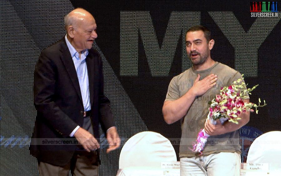 Aamir Khan Joins YGF 2015 Against Corruption Photos