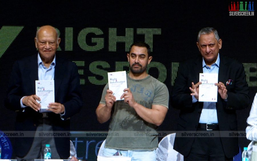 Aamir Khan Joins YGF 2015 Against Corruption Photos