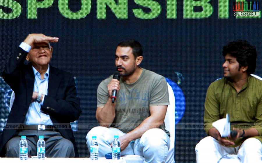 Aamir Khan Joins YGF 2015 Against Corruption Photos