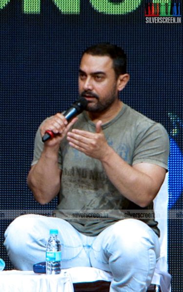 Aamir Khan Joins YGF 2015 Against Corruption Photos