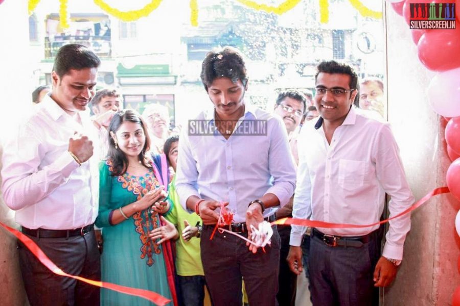 Actor Jiiva Launches Honda Showroom Photos