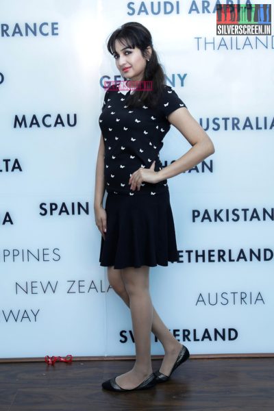 Actress Iniya at Toni & Guy Essensuals Launch HQ Photos