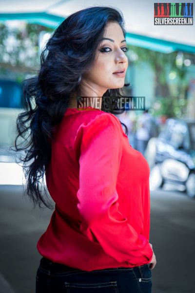 Actress Reshma HQ Photos