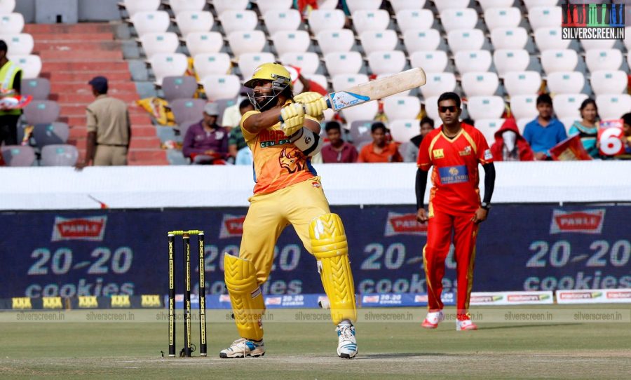 ccl-5-telugu-warriors-vs-chennai-rhinos-photos-005.JPG