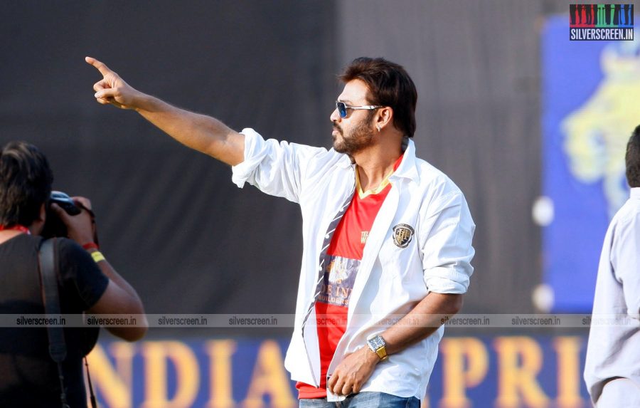 ccl-5-telugu-warriors-vs-chennai-rhinos-photos-038.JPG