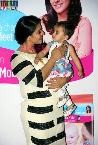 Kajol At The Huggies Priceless Moments Mobile Campaign