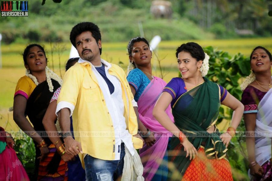 Kakki Sattai Movie Stills