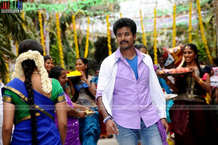 Kakki Sattai Movie Stills