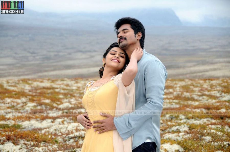 Kakki Sattai Movie Stills