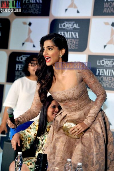 Sonam Kapoor at Loreal Launch Event Photos